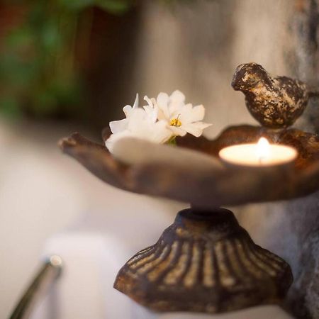 Romantic Spa Villa With Fireplace By The Lake Stjarnsund Ngoại thất bức ảnh