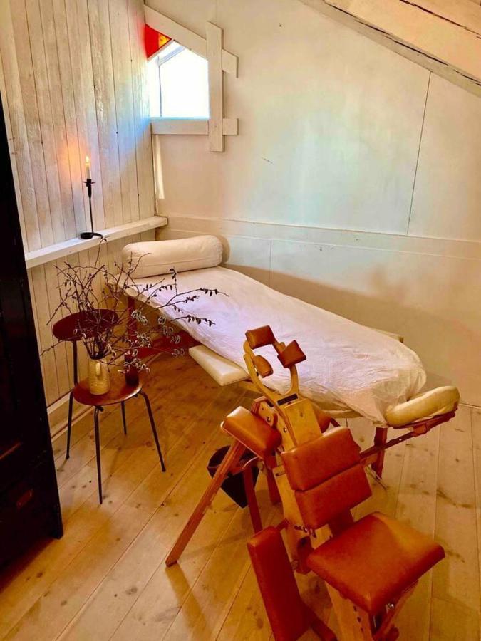 Romantic Spa Villa With Fireplace By The Lake Stjarnsund Ngoại thất bức ảnh